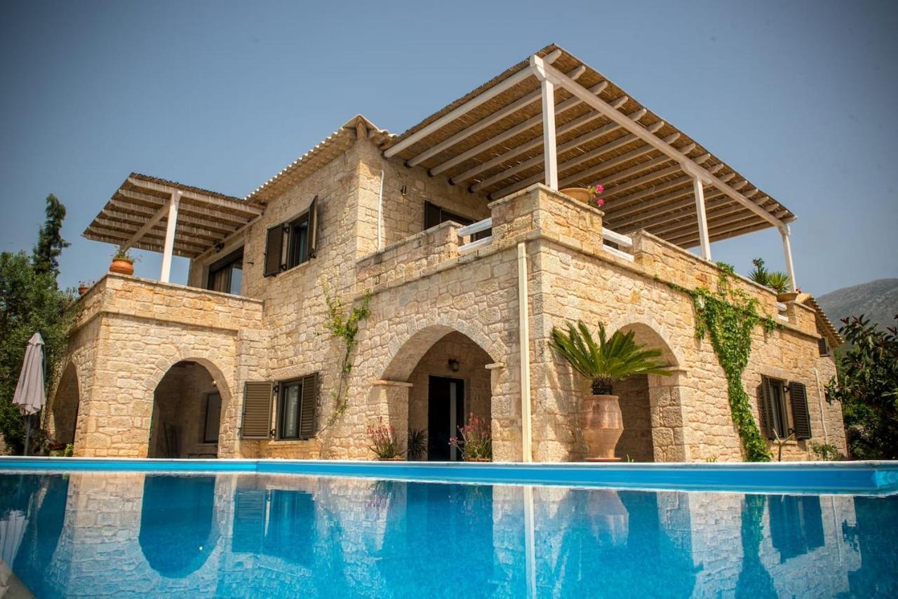 Magnificent, Authentic Private Villa And The Guest House การ์ดามมีลี ภายนอก รูปภาพ