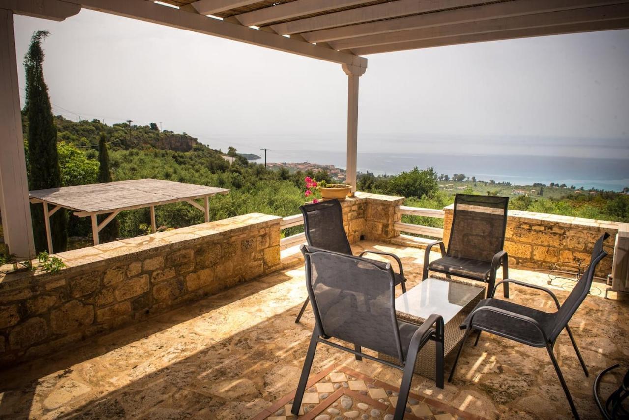 Magnificent, Authentic Private Villa And The Guest House การ์ดามมีลี ภายนอก รูปภาพ