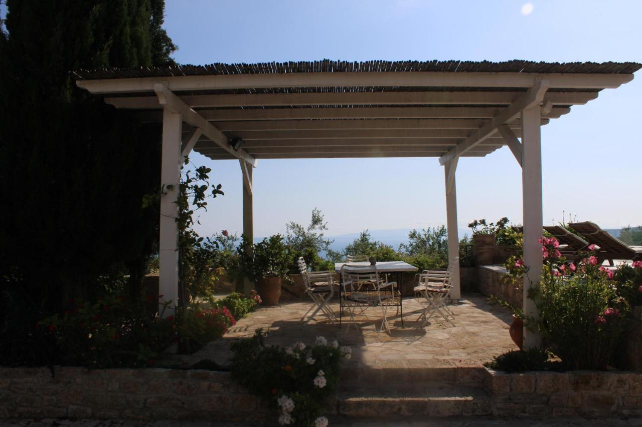 Magnificent, Authentic Private Villa And The Guest House การ์ดามมีลี ภายนอก รูปภาพ
